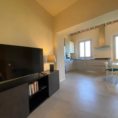 Apartment Tra Le Mura-central In Siena