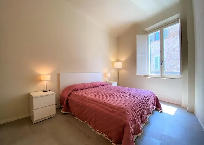 Tra Le Mura-central In * Siena